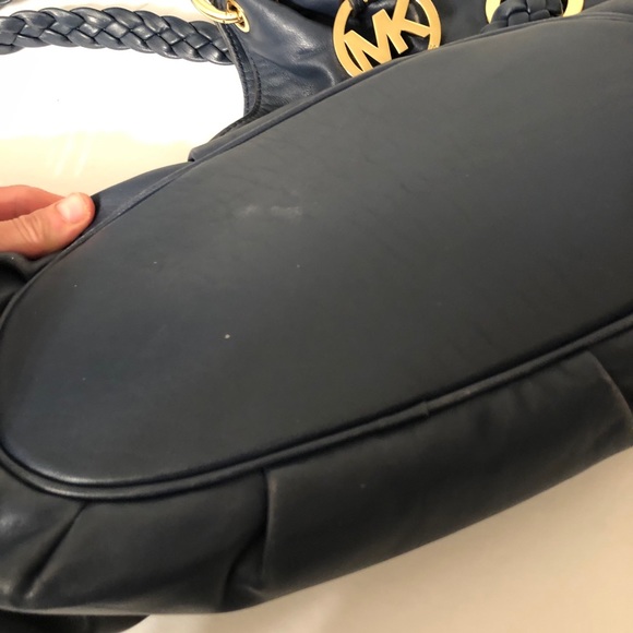 MICHAEL KORS braided grommet lg shoulder bag - Picture 13 of 16